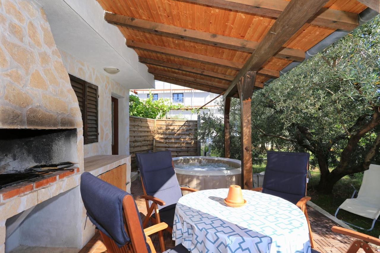 Hacienda Mia With Yacuzzi And Free Parking Zadar Exteriér fotografie